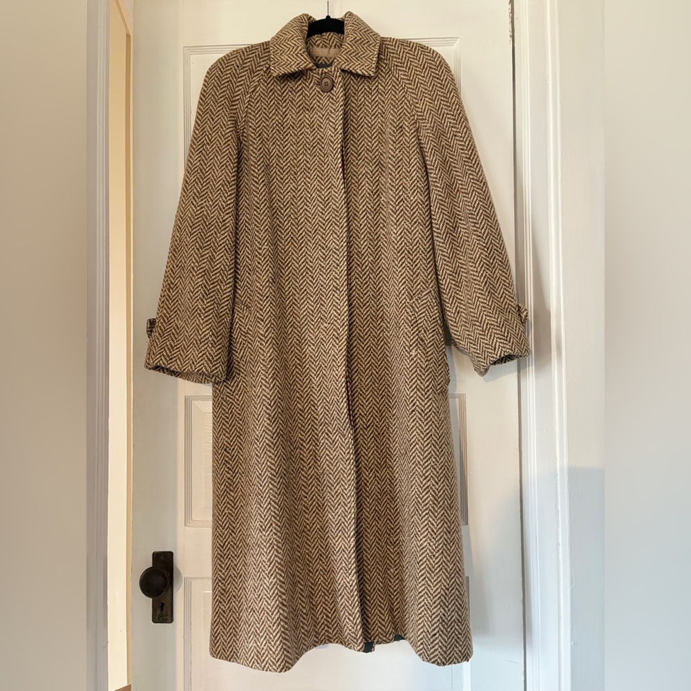 Vintage Perry Ellis Brown Herringbone 100% Wool Coat.